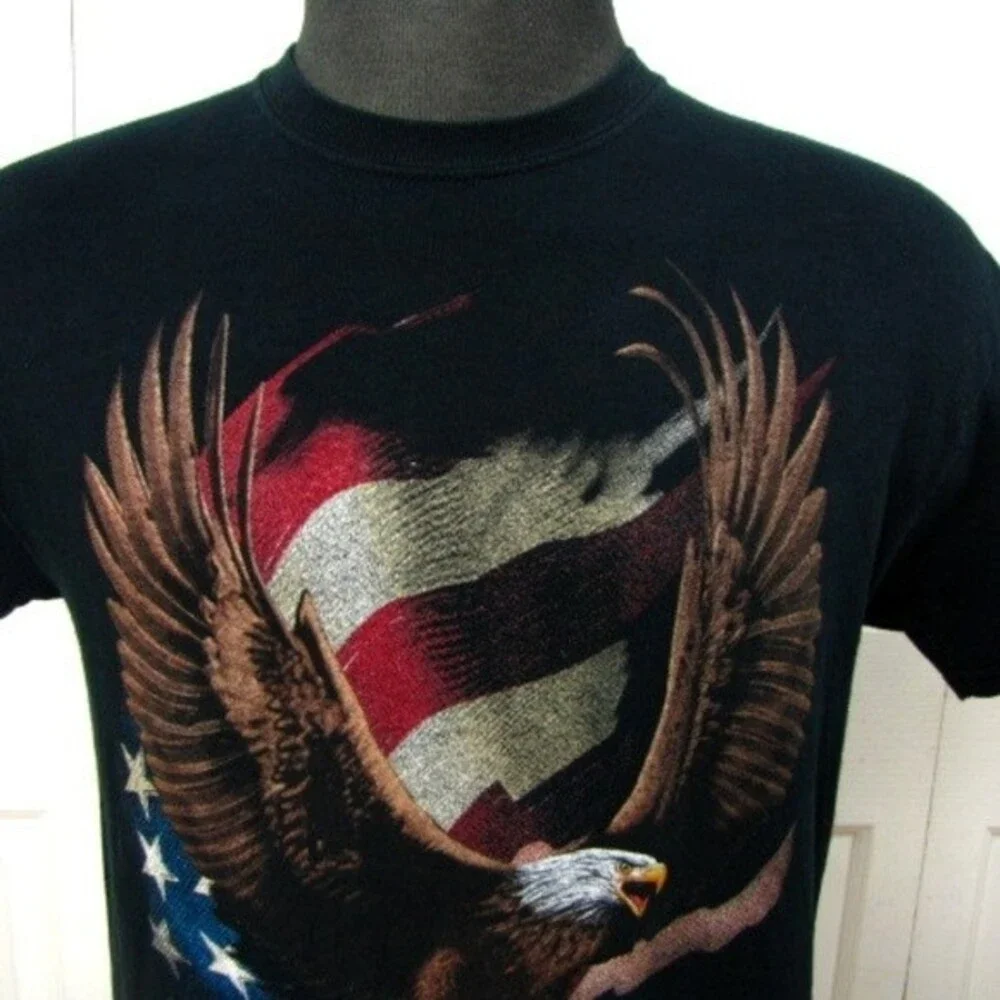 Graphic American Eagle and Flag Black Cotton Short Sleeve T-Shirt Medium